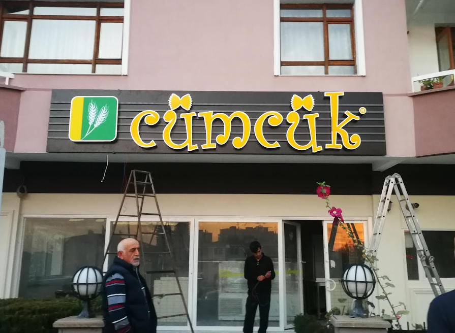 Kompozit zemin üzerinde tabela | Ankara Reklamcı tabela