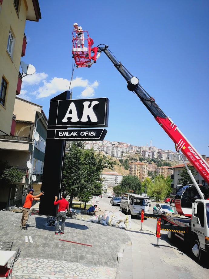 Yol kenarı totem tabela | Ankara Reklamcı tabela