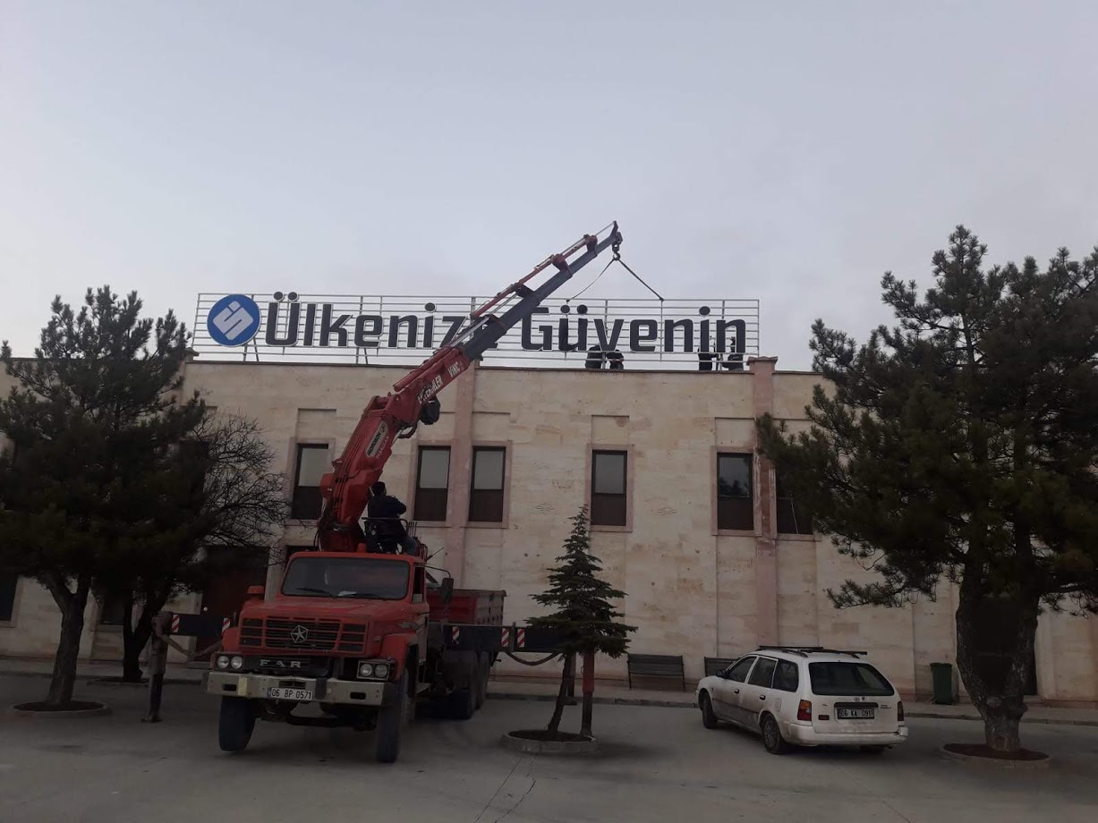 Çatıda tabela uygulaması | Ankara Reklamcı tabela